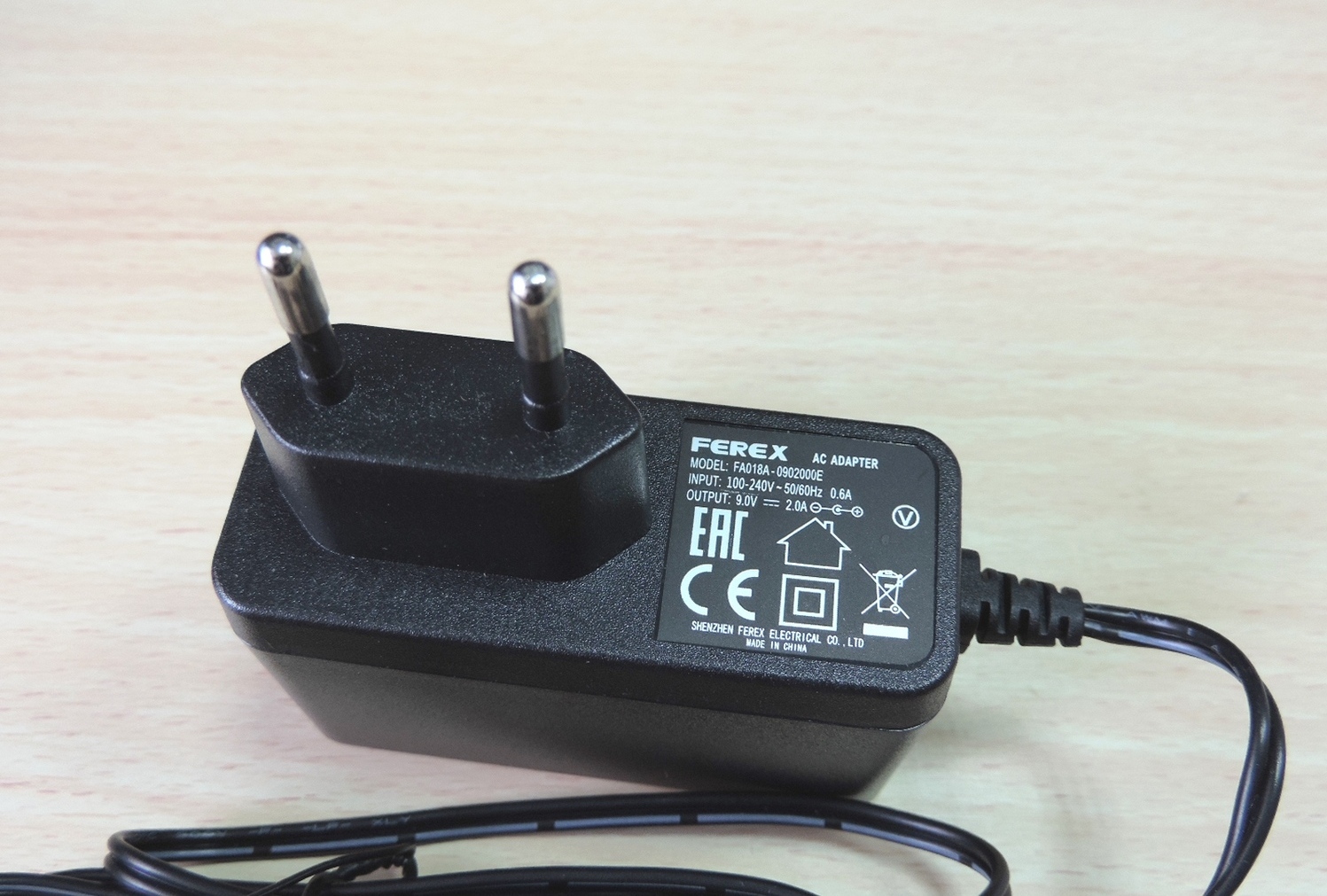 Блок питания FA018A-090200E 9V 2A для кассового аппарата АТОЛ 50Ф