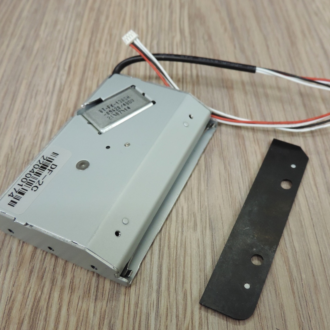 Автоматический отрезчик АСЕ06824040А01 для кассовых аппаратов Штрих-Лайт-01Ф и 02Ф